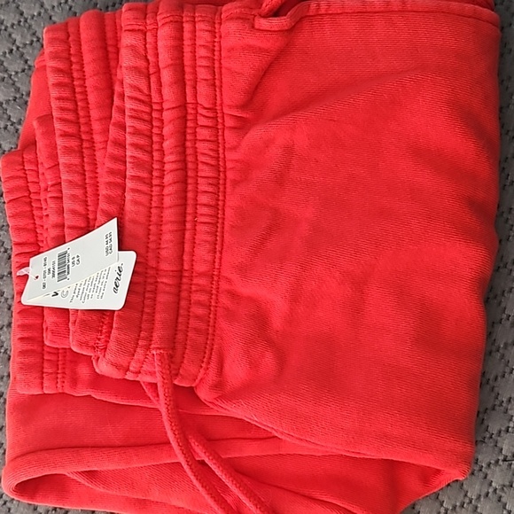 AERIE THE CHILL JOGGER - Picture 3 of 6